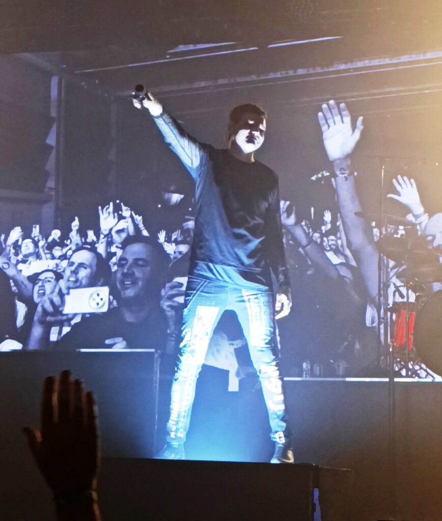 Dorian FIZ zgzconciertos.com